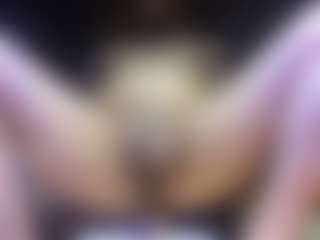 Live cam show with Hloco00 - Anal Toys on Camsoda