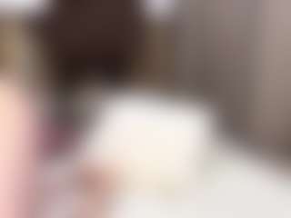 Live cam show with KrystynaPorch - Upskirt on studioflirtlive.com