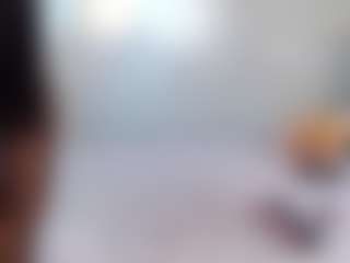 Lunahh's Live Sex Cam Show