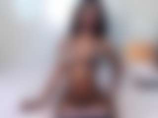 Lunahh's Live Sex Cam Show