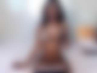Lunahh's Live Sex Cam Show