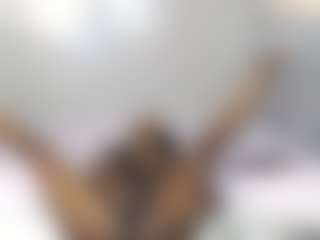 Lunahh's Live Sex Cam Show