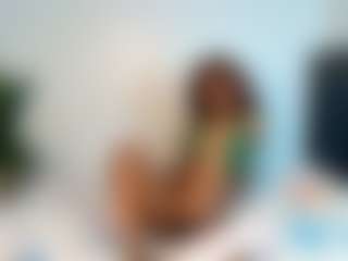 Lunahh's Live Sex Cam Show