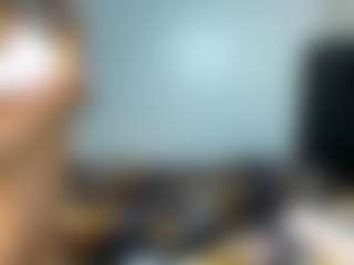 Lunahh's Live Sex Cam Show