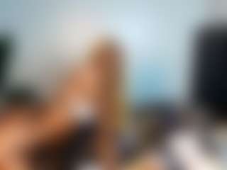 Lunahh's Live Sex Cam Show
