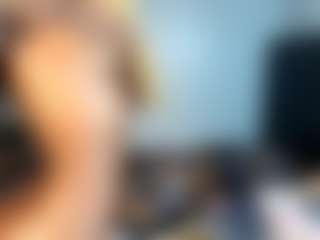 Lunahh's Live Sex Cam Show