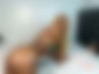 Lunahh's Live Sex Cam Show