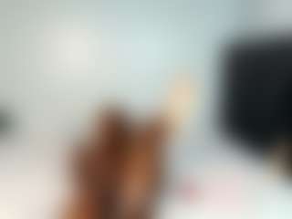 Lunahh's Live Sex Cam Show