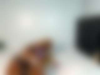 Lunahh's Live Sex Cam Show