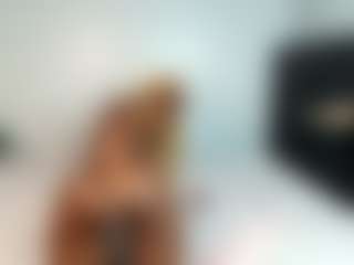 Lunahh's Live Sex Cam Show