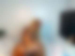 Lunahh's Live Sex Cam Show
