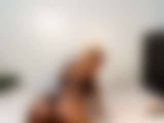 Lunahh's Live Sex Cam Show