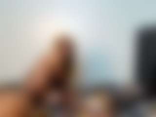Live cam show with Lunahh - Asshole Mature on Latina Girls