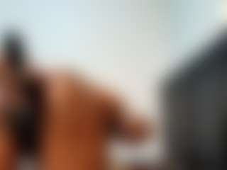 Lunahh's Live Sex Cam Show