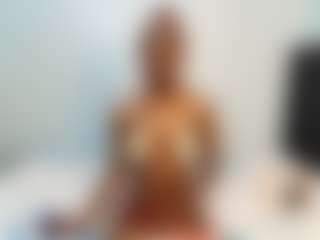 Lunahh's Live Sex Cam Show