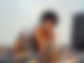 Lunahh's Live Sex Cam Show