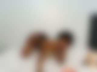 Lunahh's Live Sex Cam Show