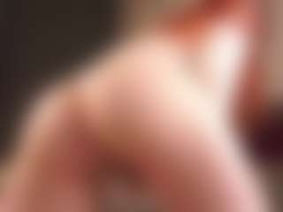 Live cam show with MerrillKopperman - Brown Hair on eurowanks.com
