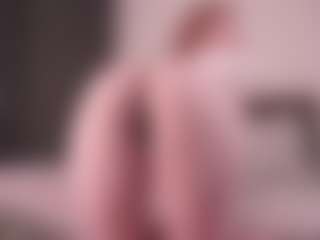 Live cam show with MerrillKopperman - Butt Plug on Camsoda