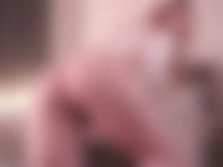 Live cam show with MerrillKopperman - Hairy Pussy Brown Hair on Camsoda