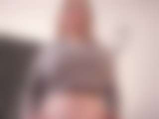 Live cam show with MerrillKopperman - Hairy Pussy on Camsoda