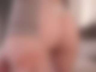 Live cam show with MerrillKopperman - Average on CamClone