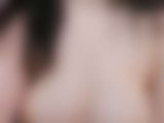 Live cam show with Vanessa Cole - Tiny Tits on StripNow
