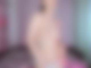 Live cam show with Vanessa Cole - Red Hair Amateur on milfzrlive.com