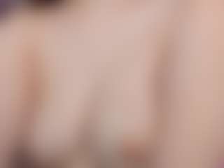 Live cam show with Vanessa Cole - Public Red Hair on Camsoda