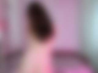 Live cam show with Vanessa Cole - Public Red Hair on Dolls Live