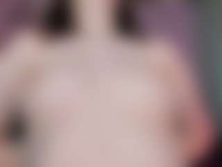 Live cam show with Vanessa Cole - Red Hair on Milfs Live