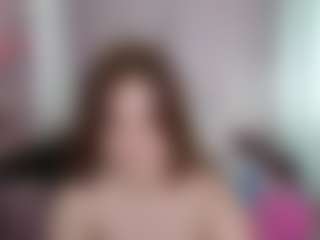Live cam show with Vanessa Cole - Red Hair Amateur on xxxlivecams.org