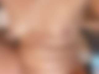 alana-martiins's Live Sex Cam Show