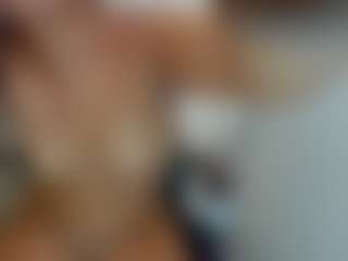 alana-martiins's Live Sex Cam Show