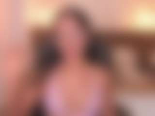 Live cam show with alana-martiins - Teen (18+) on Camsoda