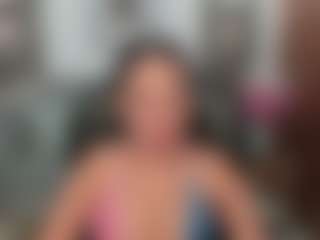 Live cam show with alana-martiins - Public on AdultVida.com