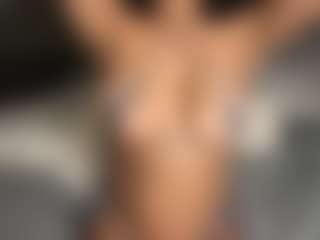 Loni's Live Sex Cam Show