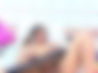 Live cam show with DulceQueen - Curvy Teen (18+) on Hubzter Live