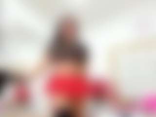 Live cam show with DulceQueen - Striptease Teen (18+) on dropp.cam
