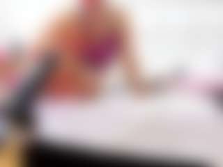 Live cam show with DulceQueen - Normal on Camsoda