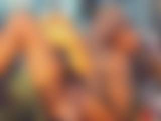 khiara-moretti's Live Sex Cam Show