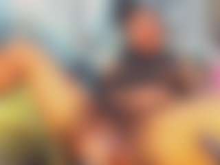 khiara-moretti's Live Sex Cam Show