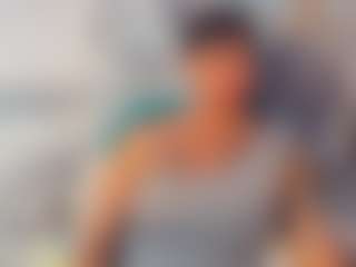 khiara-moretti's Live Sex Cam Show