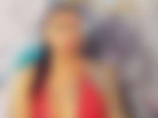 khiara-moretti's Live Sex Cam Show