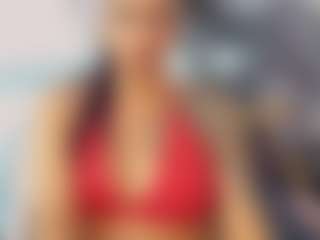 khiara-moretti's Live Sex Cam Show