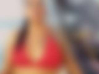khiara-moretti's Live Sex Cam Show