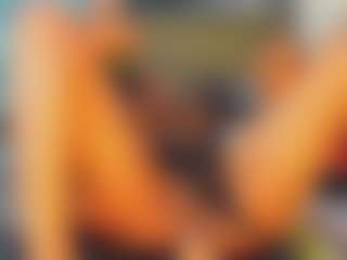 khiara-moretti's Live Sex Cam Show