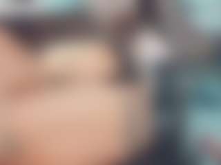khiara-moretti's Live Sex Cam Show