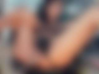 khiara-moretti's Live Sex Cam Show