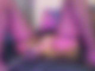 khiara-moretti's Live Sex Cam Show